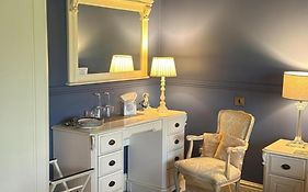 Plas Y Dderwen Bed And Breakfast